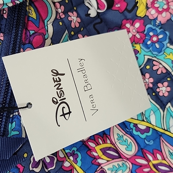 Vera Bradley Disney Collection Paisley Triple Zip Hipster Bag Sensational Six Pa - Picture 3 of 6